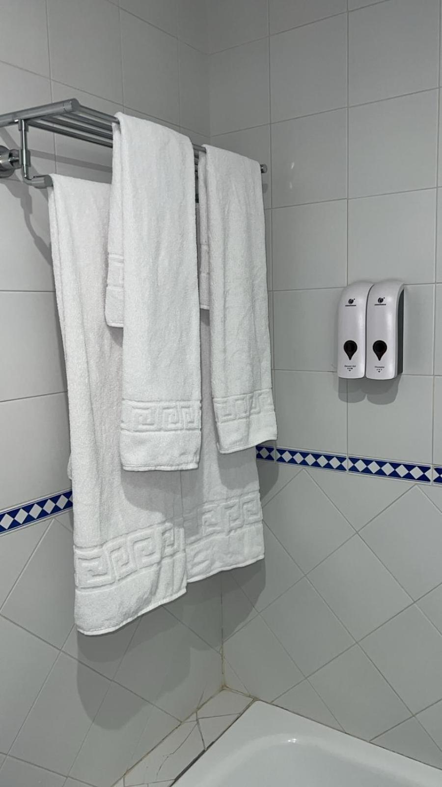 Luxsevilla Moderno 1 Room Piscina Parking Bormujos Buitenkant foto