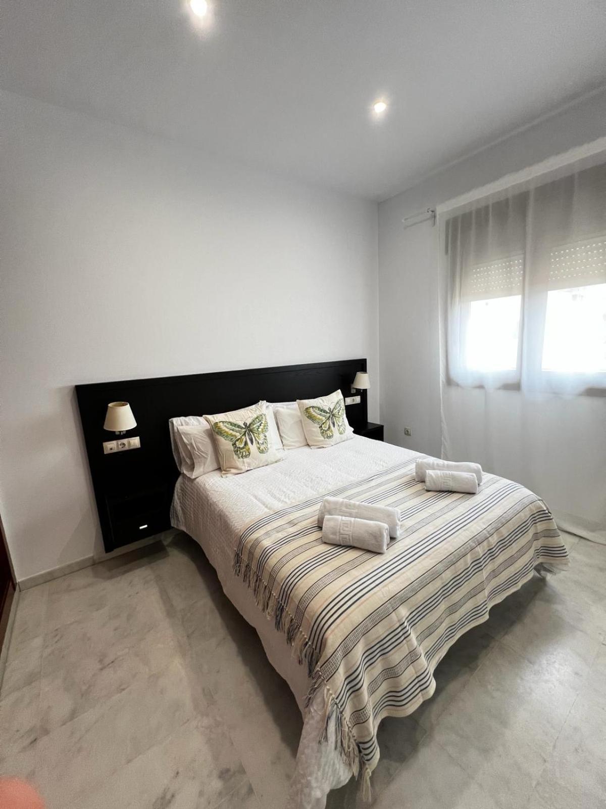 Luxsevilla Moderno 1 Room Piscina Parking Bormujos Buitenkant foto